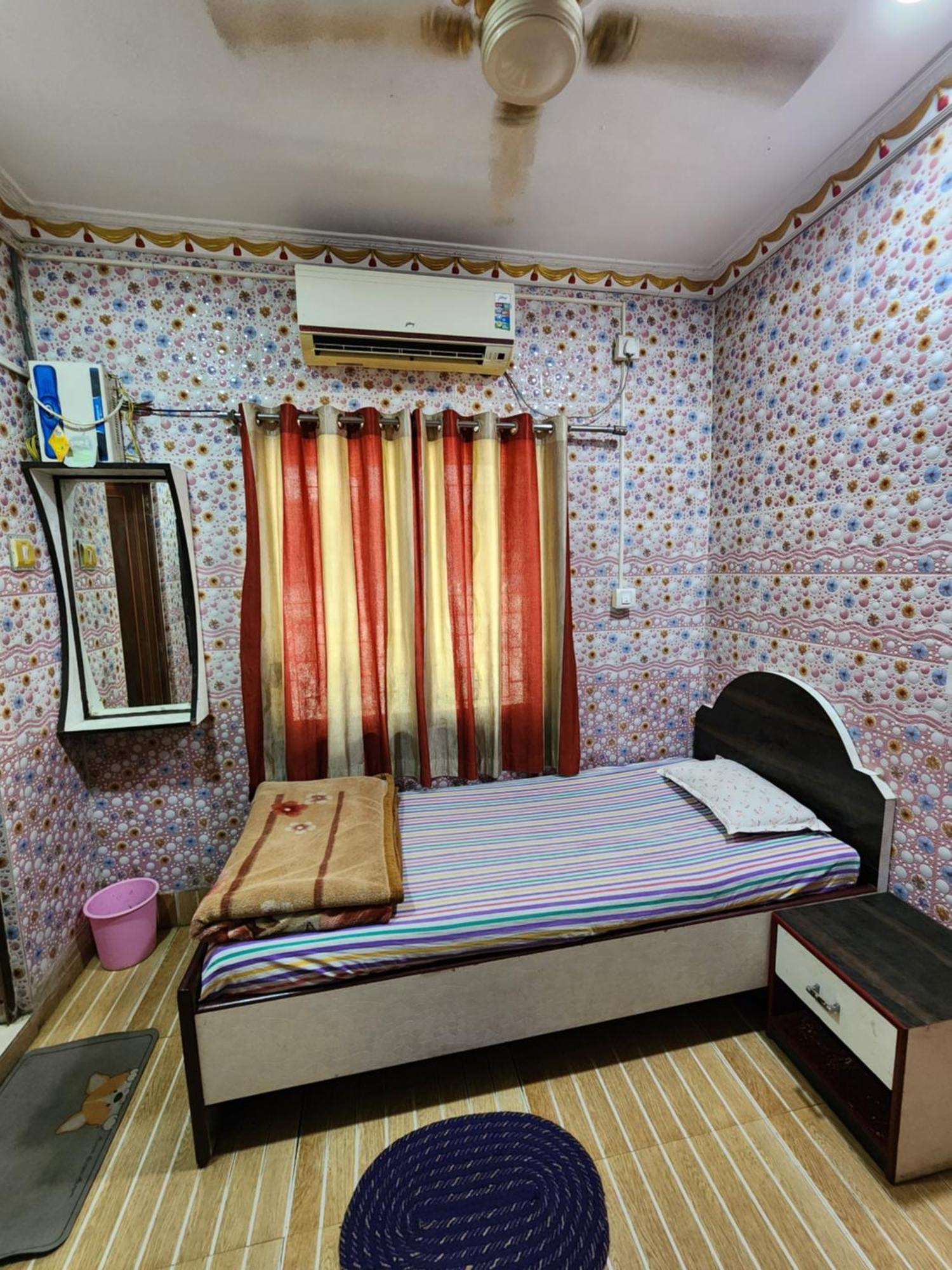 Hotel Shri Durga Baripada Bagian luar foto