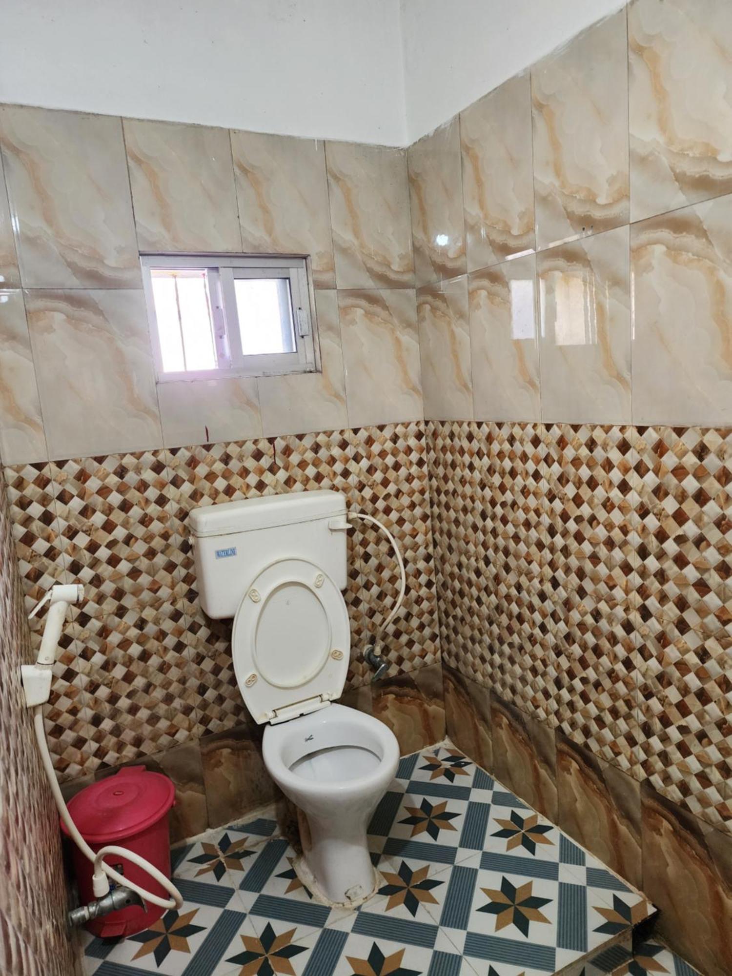Hotel Shri Durga Baripada Bagian luar foto
